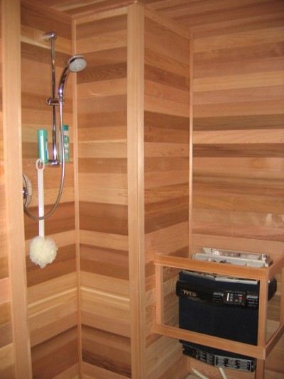 Shower in Sauna